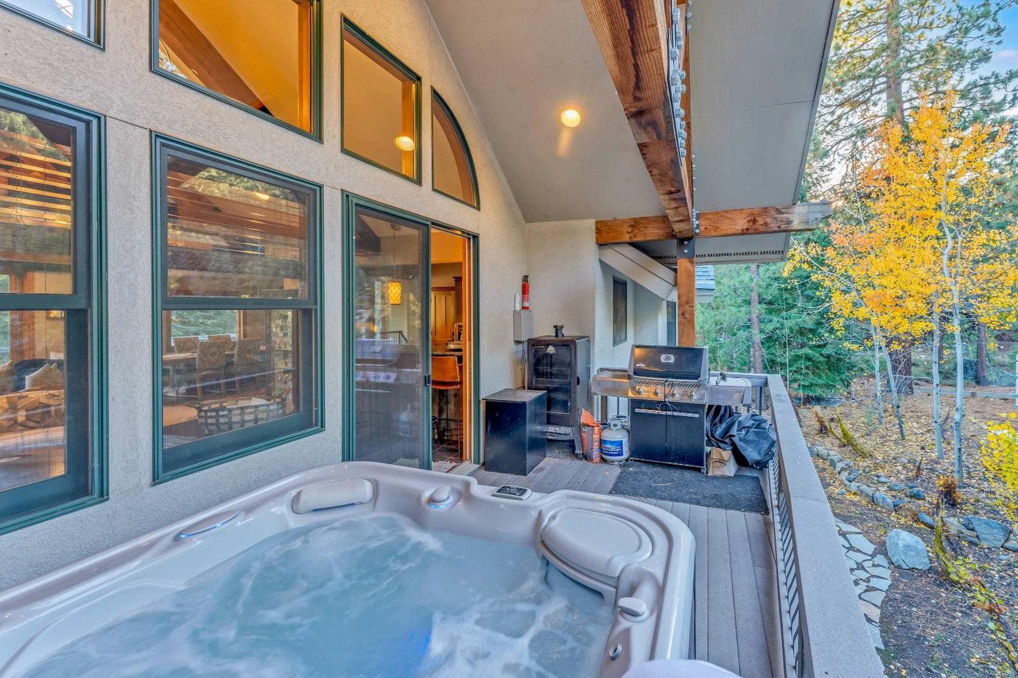 Olympic Valley Getaway With Hot Tub & 2 Wet Bars Villa Exterior photo